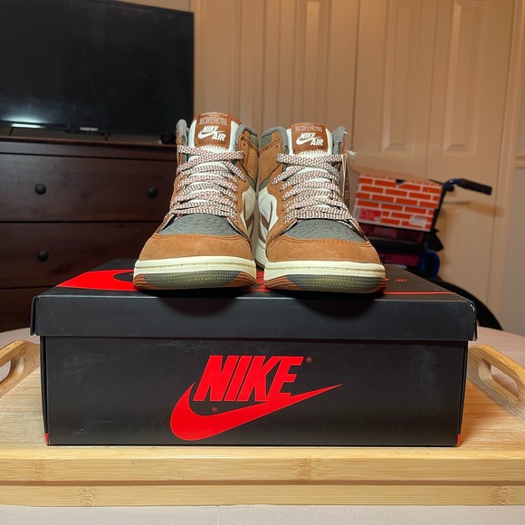 Nike Air Jordan 1 Element GORE-TEX Legend Sand Medium Olive - Picture 3 of 14